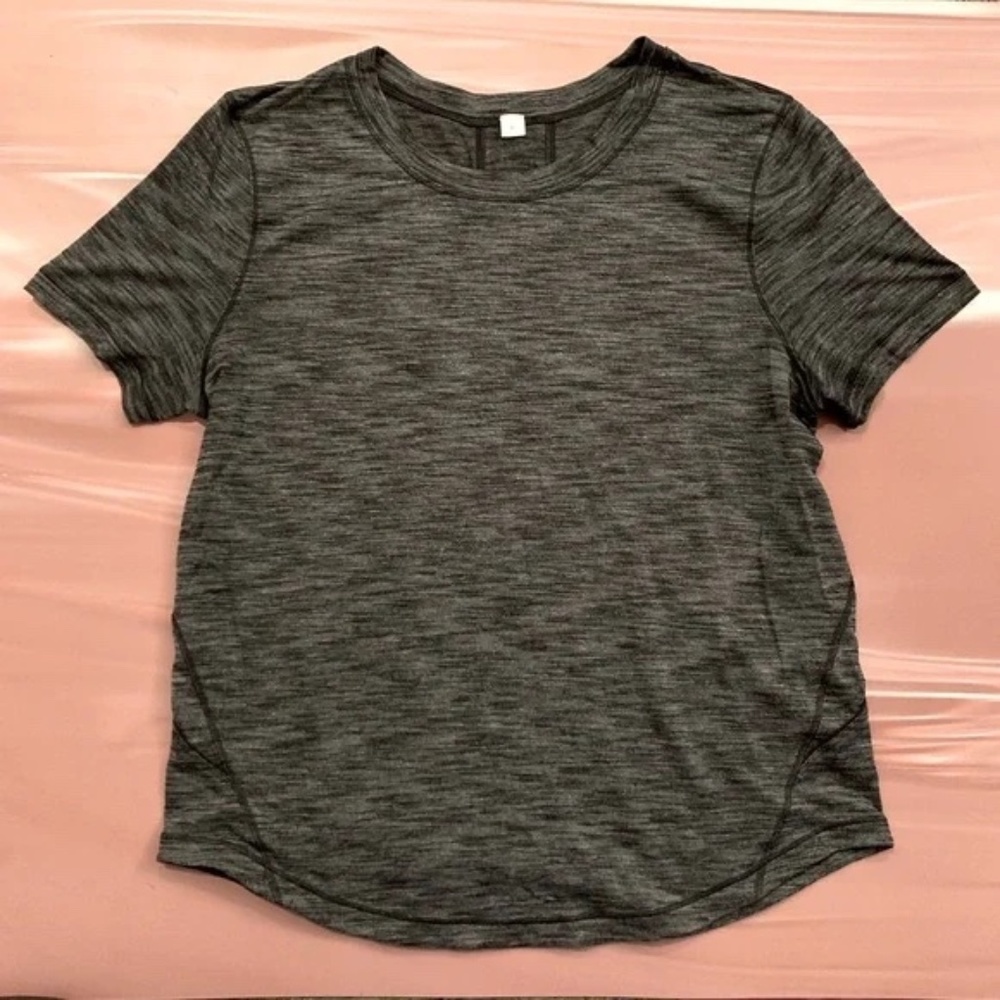lululemon heather grey athletic tee